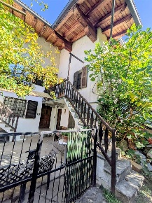 Foto Appartamento in surpian, Saint-Marcel Saint Marcel di 150 m²