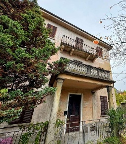 Foto Appartamento in via boiti 14, Piedimulera Centro di 80 m² con 5 locali