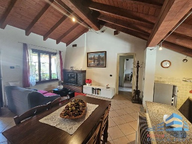 Foto Villa bifamiliare in VIA MATTEOTTI  1, Sozzago di 320 m² con 10 locali