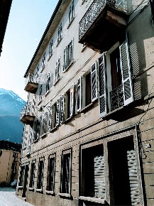 Foto Appartamento in piazza mercato 5, Piedimulera Centro di 600 m²
