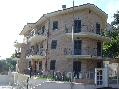 Foto Appartamento a Campofilone di 72 m² con 4 locali in vendita