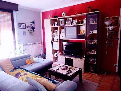 Foto Appartamento in via LUNGO ANZA 15, Piedimulera di 90 m² con 5 locali