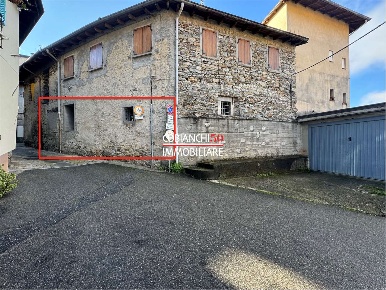 Foto Appartamento in via Giacobbe, Arizzano di 61 m² con 3 locali