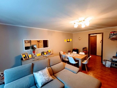 Foto Appartamento in piazza gramsci, Piedimulera Centro di 110 m²