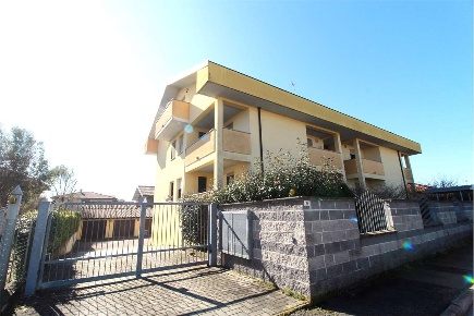 Foto Appartamento in VIA CESARE PAVESE  8, San Pietro Mosezzo di 96 m²