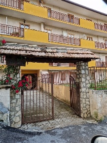 Foto Appartamento in Via Casepente 26 A, Palena di 85 m² con 3 locali
