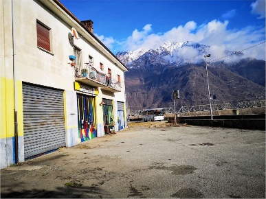 Foto Appartamento in VIA ANZA, Piedimulera Centro di 350 m² con 10 locali