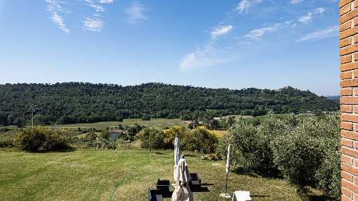 Foto Villa unifamiliare in Via Colli, Collevecchio in vendita