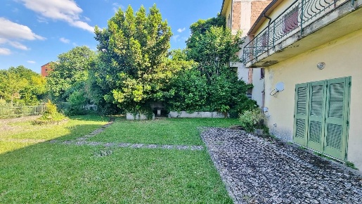 Foto Villa bifamiliare in Via Regina Margherita, Torella dei Lombardi