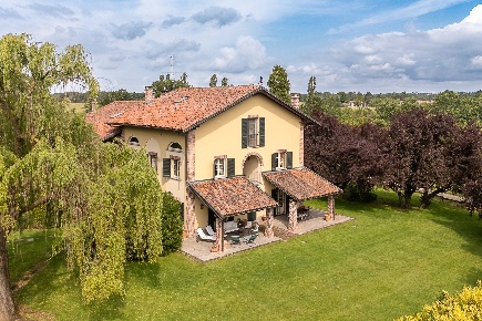Foto Villa singola a Fubine Monferrato di 230 m² con 4 locali in vendita