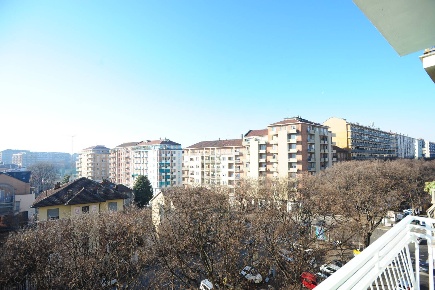 Foto Appartamento in Corso Sebastopoli, Torino Santa Rita di 88 m²