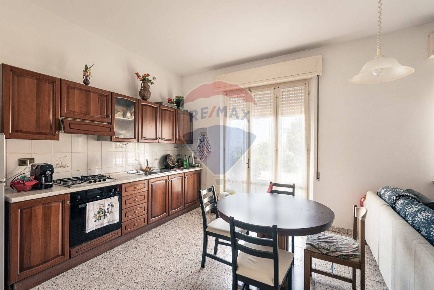 Foto Appartamento in Martiri della resistenza, Morro d'Alba Centro di 81 m²