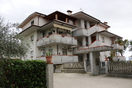 Foto Appartamento in Via XXIV Maggio, Torano Nuovo Centro di 135 m²