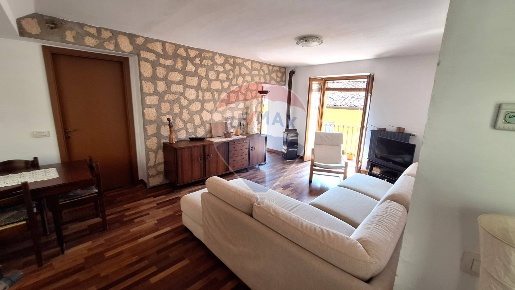 Foto Appartamento a Solto Collina in vendita