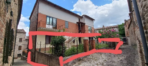 Foto Appartamento in Bramante, Santa Vittoria in Matenano di 88 m²