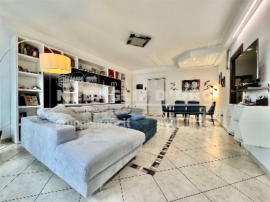 Foto Appartamento in Via Notari 81, Modena San Faustino di 135 m²