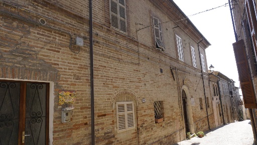 Foto Appartamento in Via Montebello, Massignano Centro di 135 m² in vendita