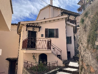 Foto Appartamento in Cerreto di Spoleto Via Del Cassero, Cerreto di Spoleto