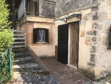 Foto Appartamento in Loc. Vetice, Montefortino di 50 m² con 4 locali