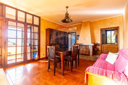 Foto Appartamento a Stintino Centro di 82 m² con 4 locali in vendita