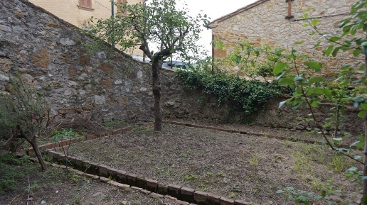 Foto Villa singola a Trequanda di 220 m² con 10 locali in vendita