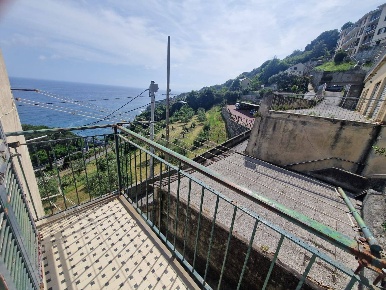 Foto Appartamento in Via Giacomo Canepa, Genova Vesima - Crevari di 60 m²