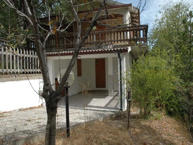 Foto Villa a schiera in Località Col Martese, Montefortino Colmartese