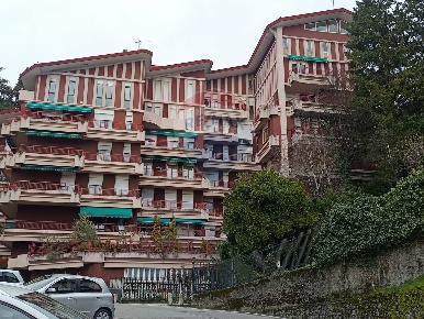 Foto Appartamento in Via Per Como, Brunate di 50 m² con 2 locali in vendita