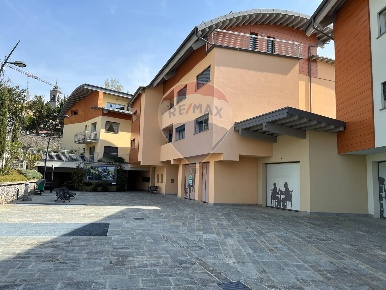 Foto Appartamento in vi dei fantoni, Solto Collina in vendita