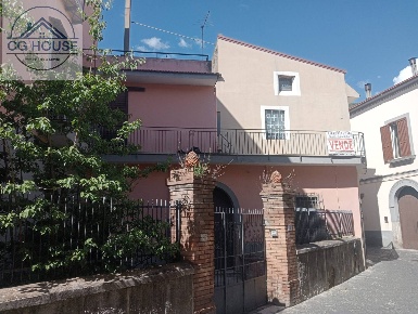 Foto Appartamento in Via Cristina Lancellotti, Taurano di 137 m² in vendita