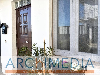 Foto Appartamento in via Manzoni, Clivio di 73 m² con 3 locali in vendita