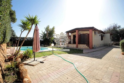 Foto Villa unifamiliare in Via Del Faro Massolivieri, Siracusa Isola