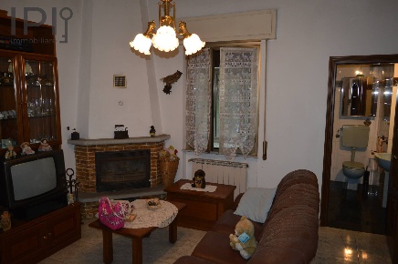 Foto Appartamento in via Roma, Altare di 100 m² con 4 locali in vendita