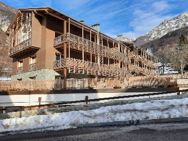 Foto Appartamento in Via Almellina, Limone Piemonte Centro di 91 m²