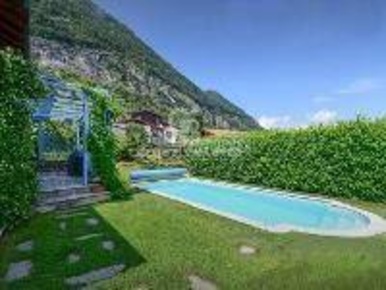 Foto Villa singola in Via Cà Piria, Caslino d'Erba di 500 m² con 8 locali