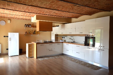 Foto Villa singola in Via Cervino, Mombaruzzo di 300 m² con 6 locali