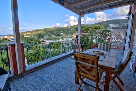 Foto Appartamento in Loc. La Vecchia, Marciana Marina Centro di 80 m²