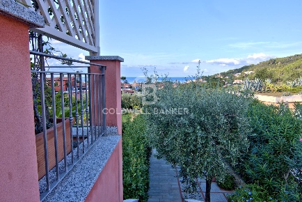 Foto Appartamento in Loc. La Vecchia, Marciana Marina Centro di 80 m²