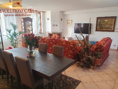Foto Appartamento in sauro, San Pier d'Isonzo Centro di 182 m² con 8 locali
