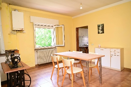 Foto Appartamento in via Monte Catria, Frontone Buonconsiglio Colombara