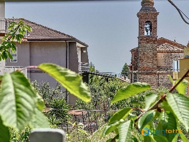 Foto Appartamento in VIA FONTE TRUFO, Massignano Centro di 126 m²