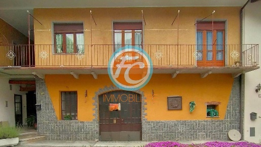 Foto Appartamento in Vicolo giovanni pietro riva, Chiusa di San Michele