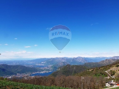 Foto Appartamento in via Forcella Alta, Carenno Forcella Alta di 65 m²