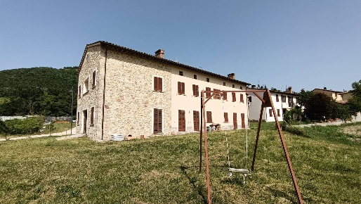 Foto Appartamento in Marche, Serravalle di Chienti Cesi di 130 m²