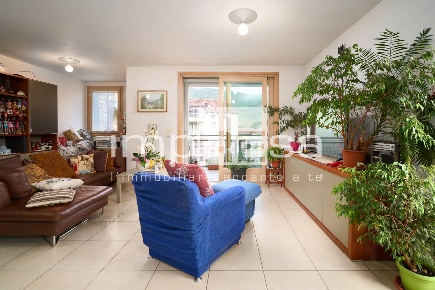 Foto Appartamento in PIAZZA ROMA, Segusino Centro di 156 m² con 5 locali
