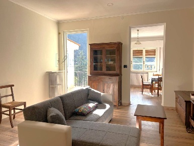 Foto Appartamento in corso mario ponzoni, Pieve di Teco Centro di 120 m²