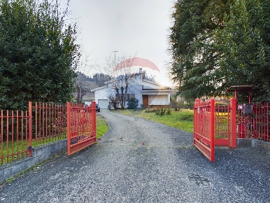 Foto Villa singola in Via Cappelletta, Borgo Priolo Cappelletta di 200 m²