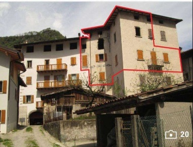 Foto Appartamento in Armando Diaz, Borgo Chiese di 452 m² con 10 locali
