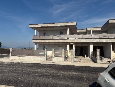 Foto Appartamento in Via Molino Emili, Maclodio di 110 m² con 3 locali