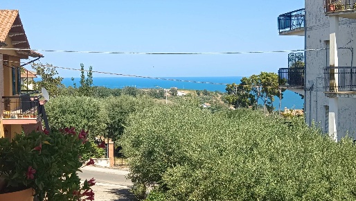 Foto Villa singola in Via Aristide Bernardini, Campofilone Centro di 400 m²